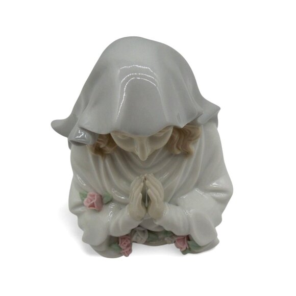 VIRGIN MARY Ceramic Figurine with Delicate Floral Details Vintage 6.2 x 4.7" - Picture 10 of 10
